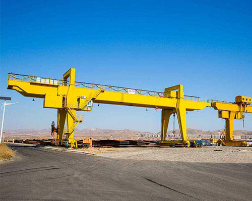 Gantry crane structure